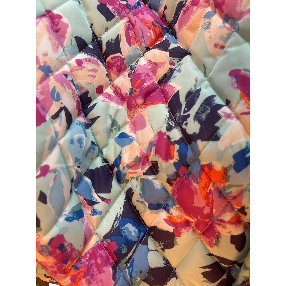 Vera Bradley XL Duffel- Floating Blossoms - Picture 3 of 8